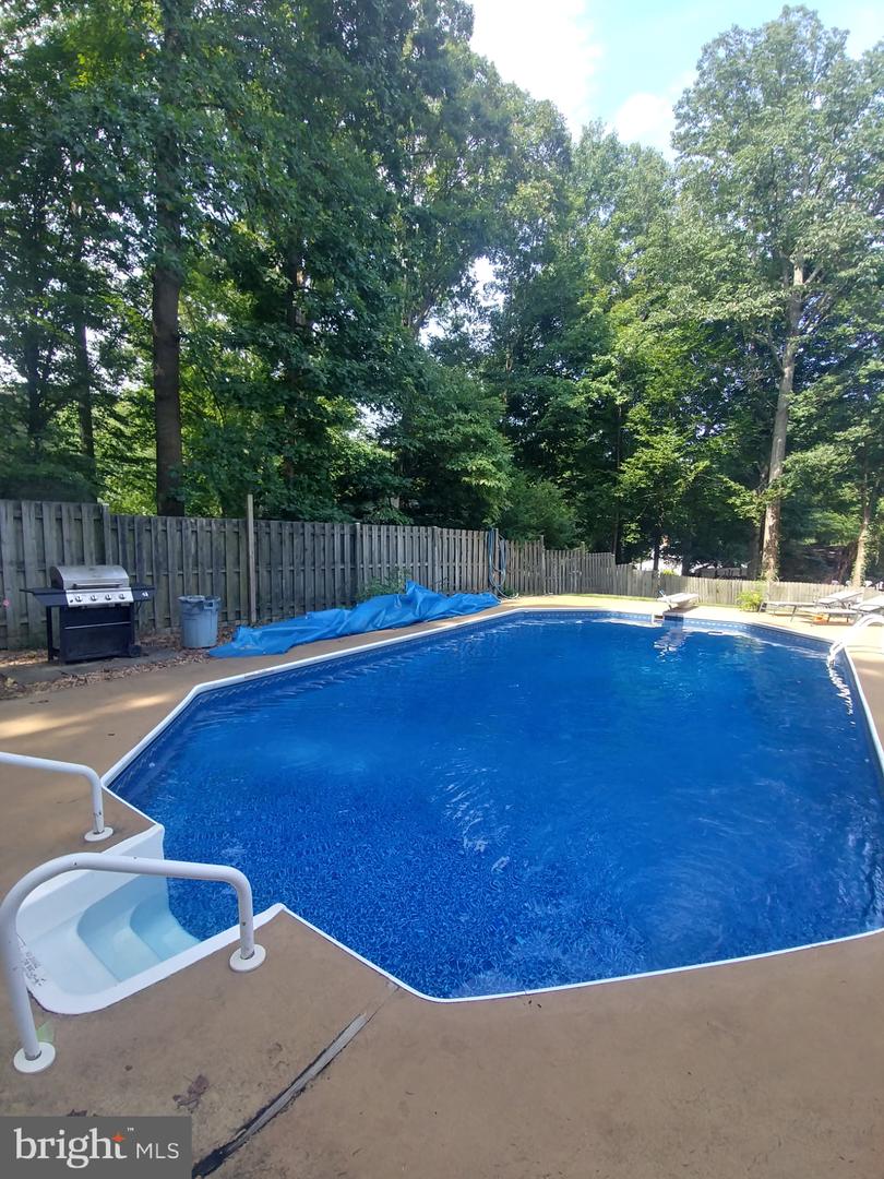 4 ENDICOTT LN, STAFFORD, Virginia 22554, 4 Bedrooms Bedrooms, ,2 BathroomsBathrooms,Residential,For sale,4 ENDICOTT LN,VAST2043134 MLS # VAST2043134