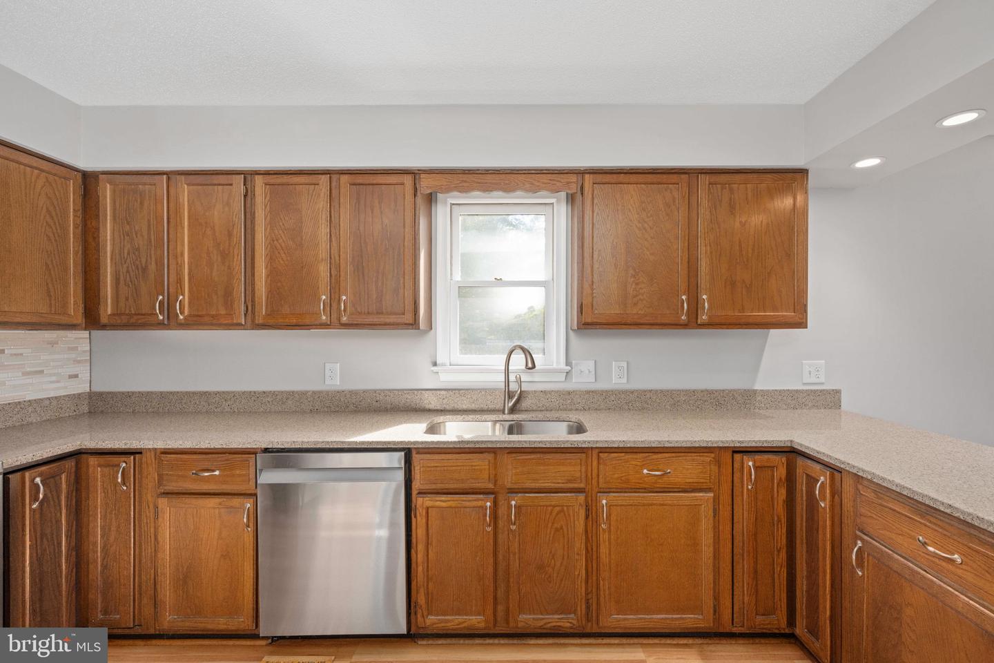 4 ENDICOTT LN, STAFFORD, Virginia 22554, 4 Bedrooms Bedrooms, ,2 BathroomsBathrooms,Residential,For sale,4 ENDICOTT LN,VAST2043134 MLS # VAST2043134