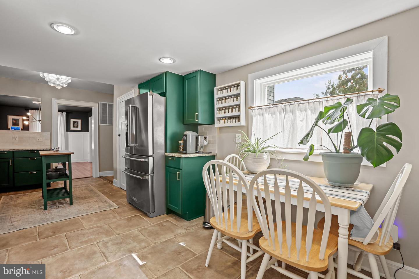510 SPOTTSWOOD ST, FREDERICKSBURG, Virginia 22401, 4 Bedrooms Bedrooms, ,2 BathroomsBathrooms,Residential,For sale,510 SPOTTSWOOD ST,VAFB2009050 MLS # VAFB2009050