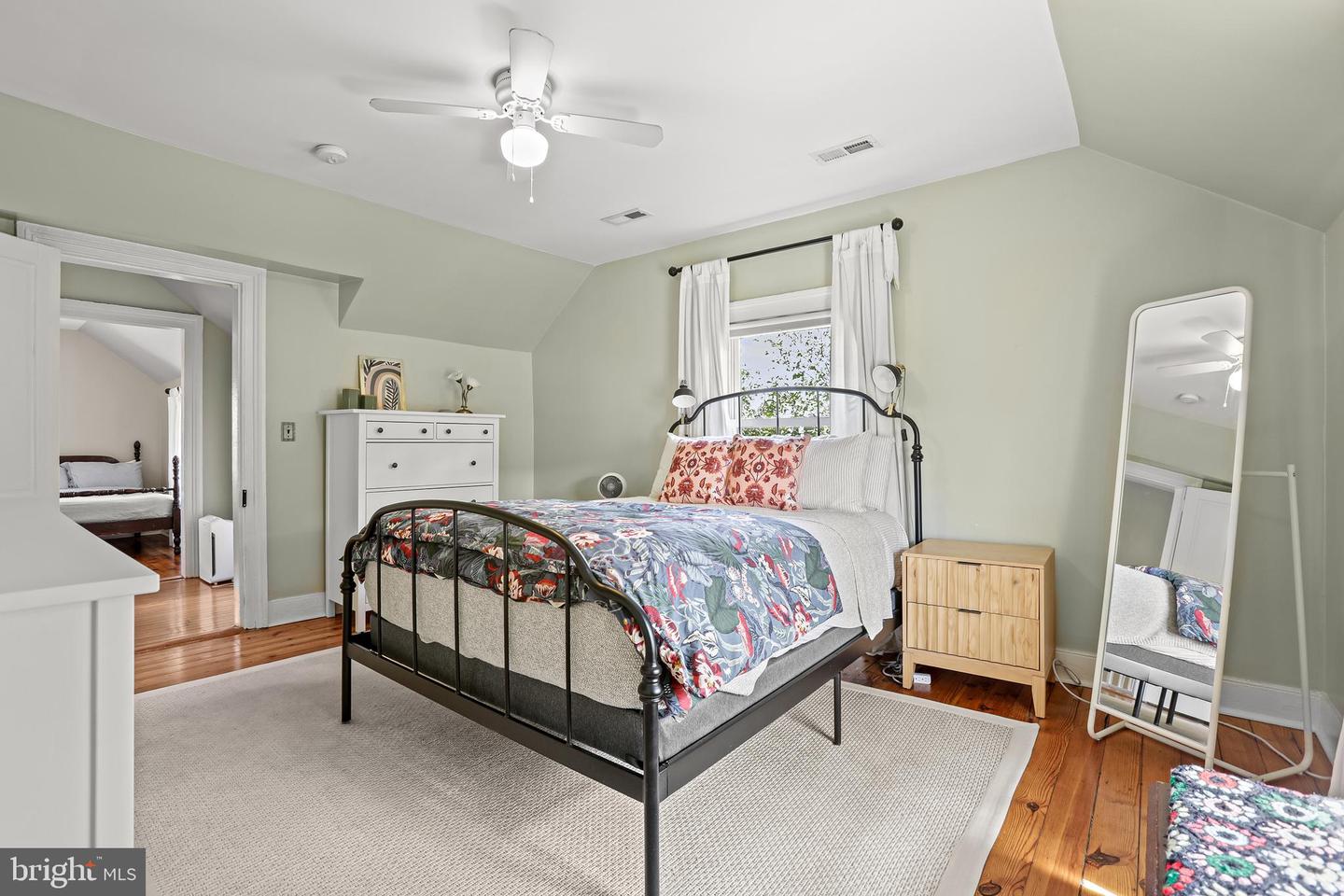 510 SPOTTSWOOD ST, FREDERICKSBURG, Virginia 22401, 4 Bedrooms Bedrooms, ,2 BathroomsBathrooms,Residential,For sale,510 SPOTTSWOOD ST,VAFB2009050 MLS # VAFB2009050