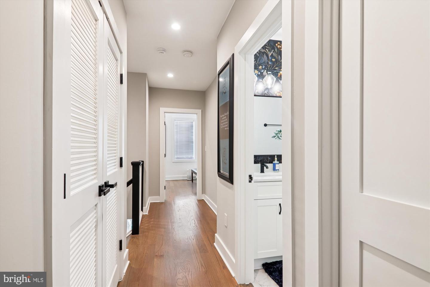4405 NEW HAMPSHIRE AVE NW, WASHINGTON, District Of Columbia 20011, 4 Bedrooms Bedrooms, ,3 BathroomsBathrooms,Residential,For sale,4405 NEW HAMPSHIRE AVE NW,DCDC2225208 MLS # DCDC2225208