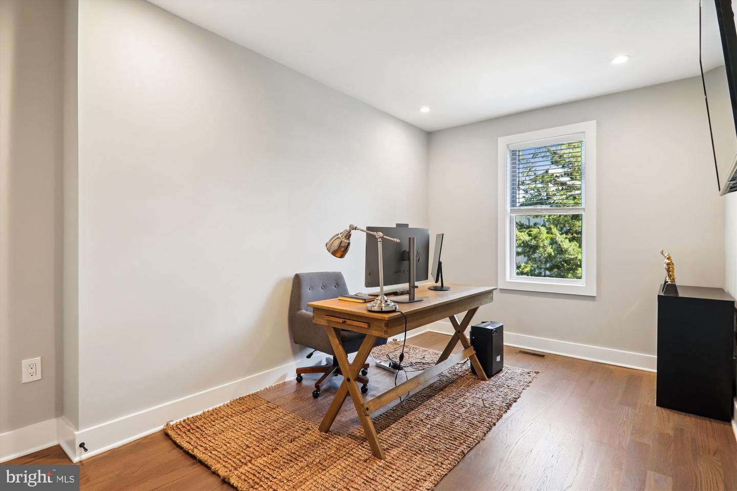 4405 NEW HAMPSHIRE AVE NW, WASHINGTON, District Of Columbia 20011, 4 Bedrooms Bedrooms, ,3 BathroomsBathrooms,Residential,For sale,4405 NEW HAMPSHIRE AVE NW,DCDC2225208 MLS # DCDC2225208