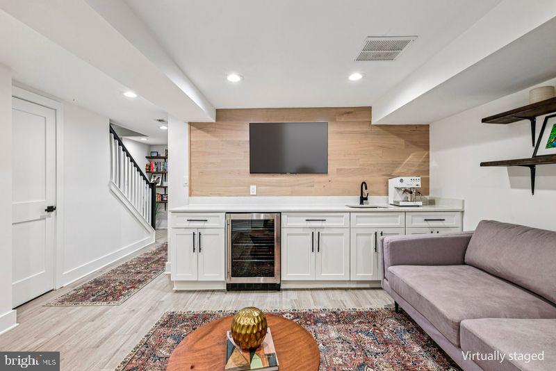 4405 NEW HAMPSHIRE AVE NW, WASHINGTON, District Of Columbia 20011, 4 Bedrooms Bedrooms, ,3 BathroomsBathrooms,Residential,For sale,4405 NEW HAMPSHIRE AVE NW,DCDC2225208 MLS # DCDC2225208