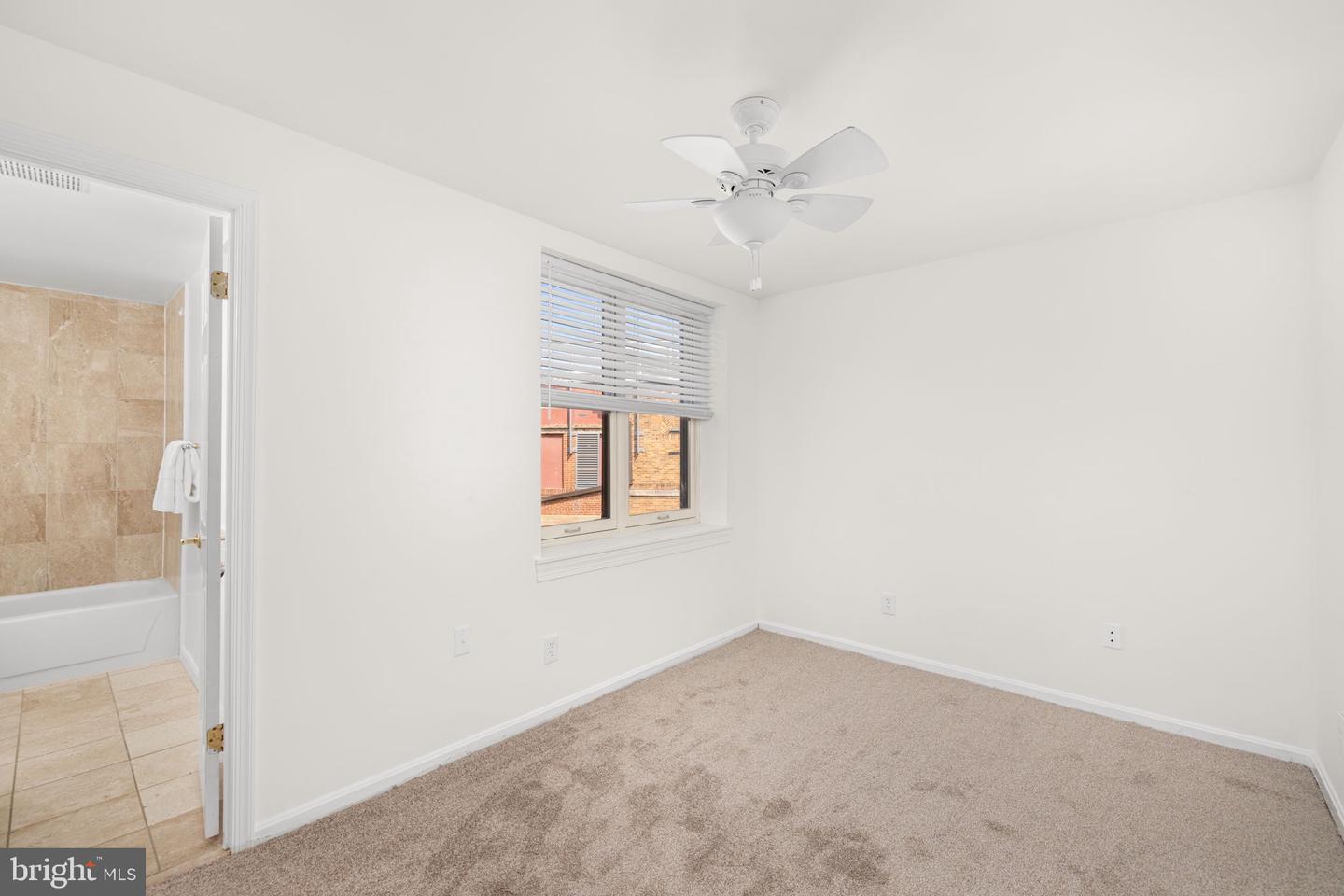 1930 NEW HAMPSHIRE AVE NW #51, WASHINGTON, District Of Columbia 20009, 2 Bedrooms Bedrooms, 7 Rooms Rooms,2 BathroomsBathrooms,Residential,For sale,1930 NEW HAMPSHIRE AVE NW #51,DCDC2225212 MLS # DCDC2225212