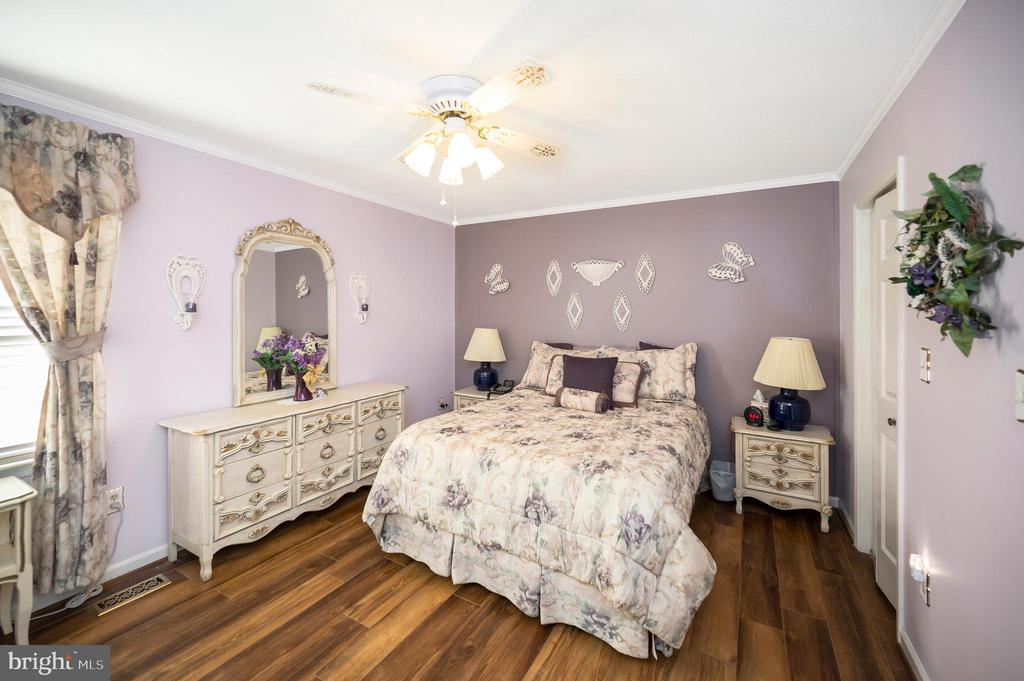 3903 NORRIS DR, FREDERICKSBURG, Virginia 22407, 3 Bedrooms Bedrooms, ,2 BathroomsBathrooms,Residential,3903 NORRIS DR,VASP2036802 MLS # VASP2036802