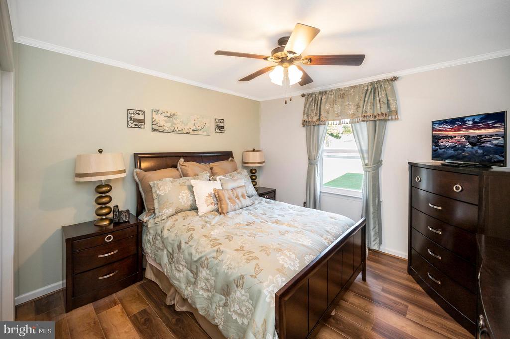 3903 NORRIS DR, FREDERICKSBURG, Virginia 22407, 3 Bedrooms Bedrooms, ,2 BathroomsBathrooms,Residential,3903 NORRIS DR,VASP2036802 MLS # VASP2036802