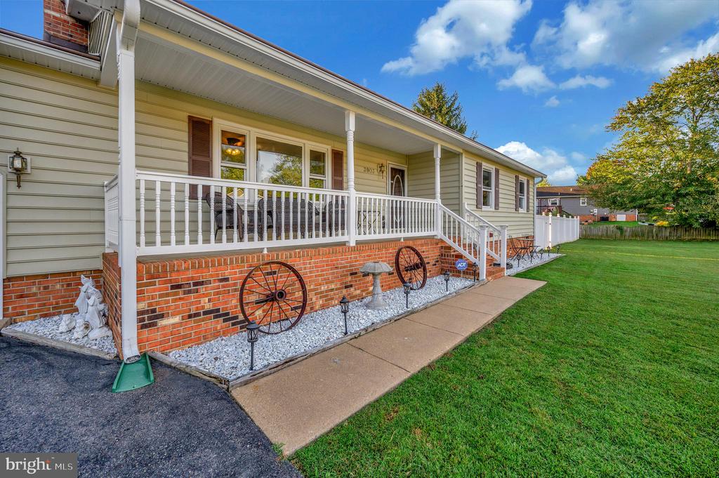 3903 NORRIS DR, FREDERICKSBURG, Virginia 22407, 3 Bedrooms Bedrooms, ,2 BathroomsBathrooms,Residential,3903 NORRIS DR,VASP2036802 MLS # VASP2036802