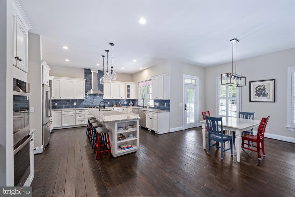11004 SHERIDAN DR, SPOTSYLVANIA, Virginia 22551, 5 Bedrooms Bedrooms, ,5 BathroomsBathrooms,Residential,11004 SHERIDAN DR,VASP2036778 MLS # VASP2036778