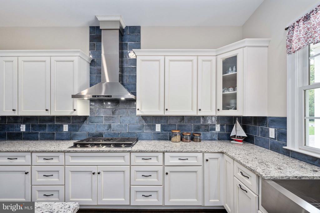 11004 SHERIDAN DR, SPOTSYLVANIA, Virginia 22551, 5 Bedrooms Bedrooms, ,5 BathroomsBathrooms,Residential,11004 SHERIDAN DR,VASP2036778 MLS # VASP2036778