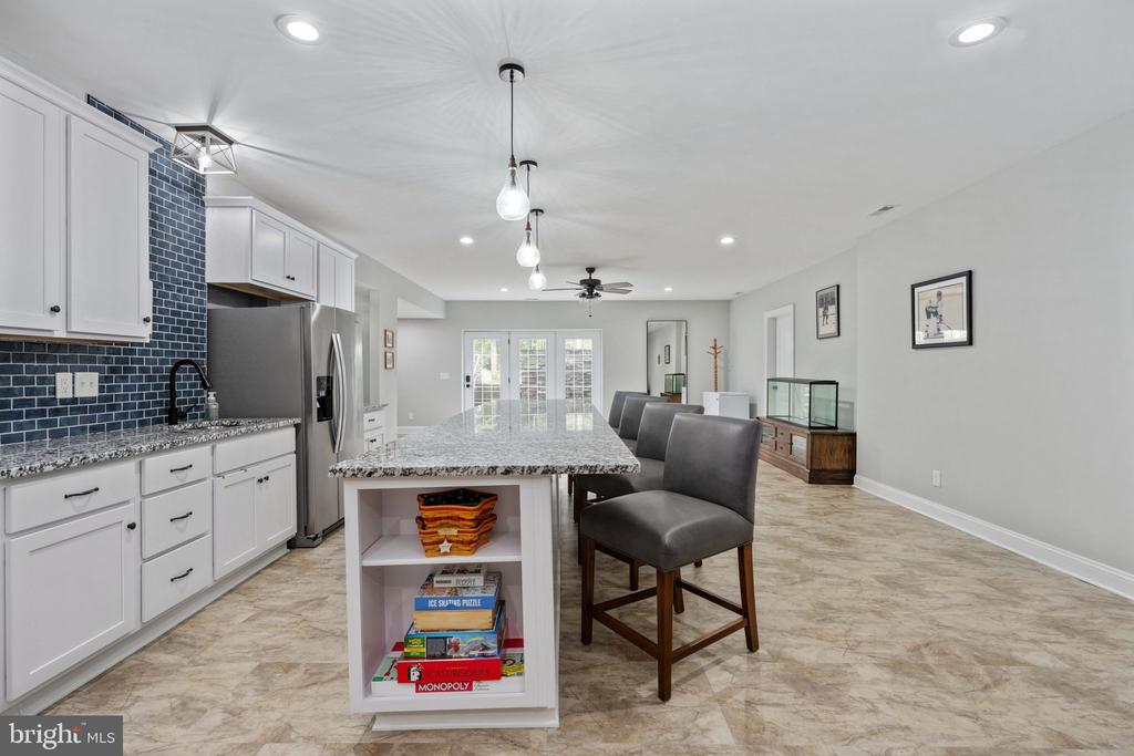 11004 SHERIDAN DR, SPOTSYLVANIA, Virginia 22551, 5 Bedrooms Bedrooms, ,5 BathroomsBathrooms,Residential,11004 SHERIDAN DR,VASP2036778 MLS # VASP2036778