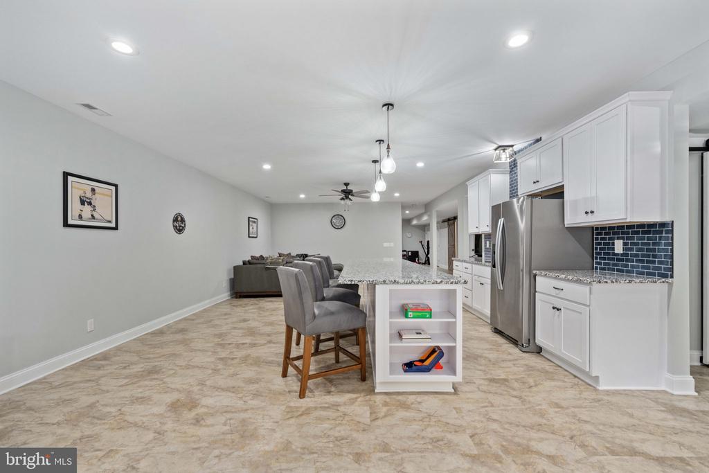11004 SHERIDAN DR, SPOTSYLVANIA, Virginia 22551, 5 Bedrooms Bedrooms, ,5 BathroomsBathrooms,Residential,11004 SHERIDAN DR,VASP2036778 MLS # VASP2036778