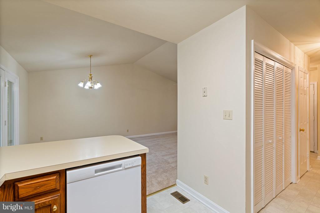 317 COOPER ST, SPOTSYLVANIA, Virginia 22551, 3 Bedrooms Bedrooms, ,1 BathroomBathrooms,Residential,317 COOPER ST,VASP2036820 MLS # VASP2036820