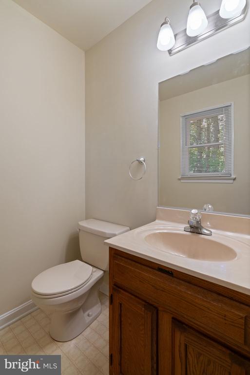 317 COOPER ST, SPOTSYLVANIA, Virginia 22551, 3 Bedrooms Bedrooms, ,1 BathroomBathrooms,Residential,317 COOPER ST,VASP2036820 MLS # VASP2036820