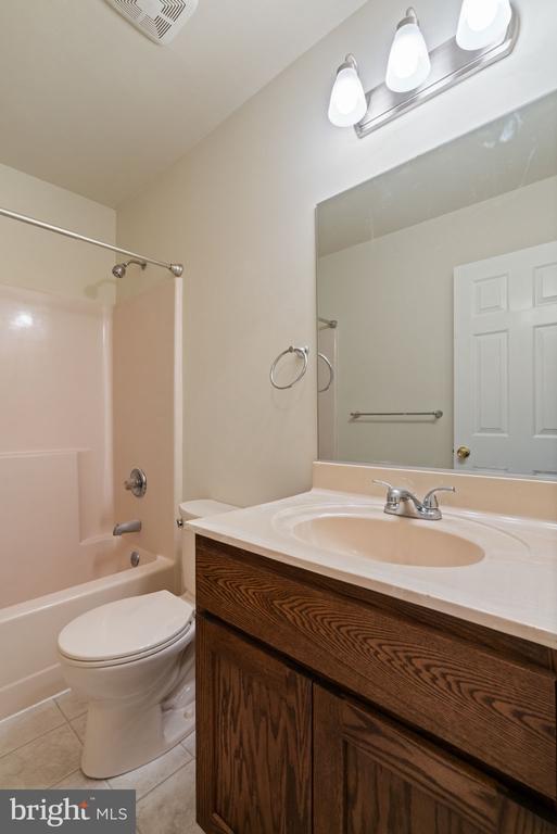 317 COOPER ST, SPOTSYLVANIA, Virginia 22551, 3 Bedrooms Bedrooms, ,1 BathroomBathrooms,Residential,317 COOPER ST,VASP2036820 MLS # VASP2036820