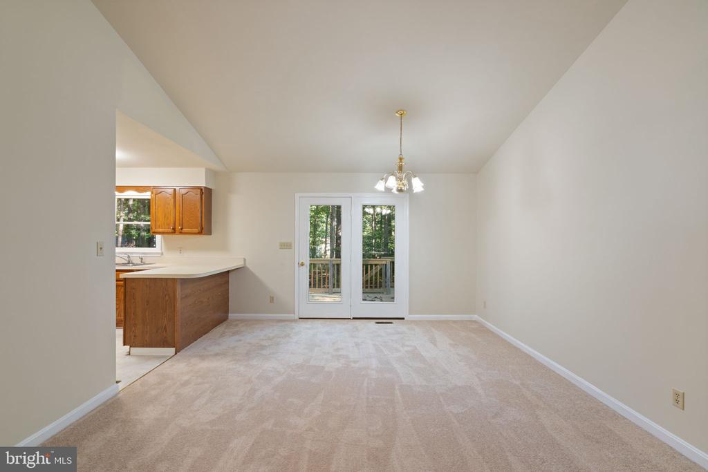 317 COOPER ST, SPOTSYLVANIA, Virginia 22551, 3 Bedrooms Bedrooms, ,1 BathroomBathrooms,Residential,317 COOPER ST,VASP2036820 MLS # VASP2036820
