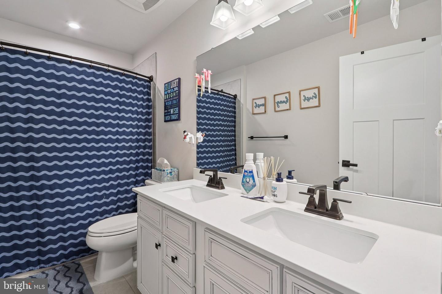 1 GRANVILLE DR, FREDERICKSBURG, Virginia 22405, 4 Bedrooms Bedrooms, ,3 BathroomsBathrooms,Residential,For sale,1 GRANVILLE DR,VAST2043274 MLS # VAST2043274