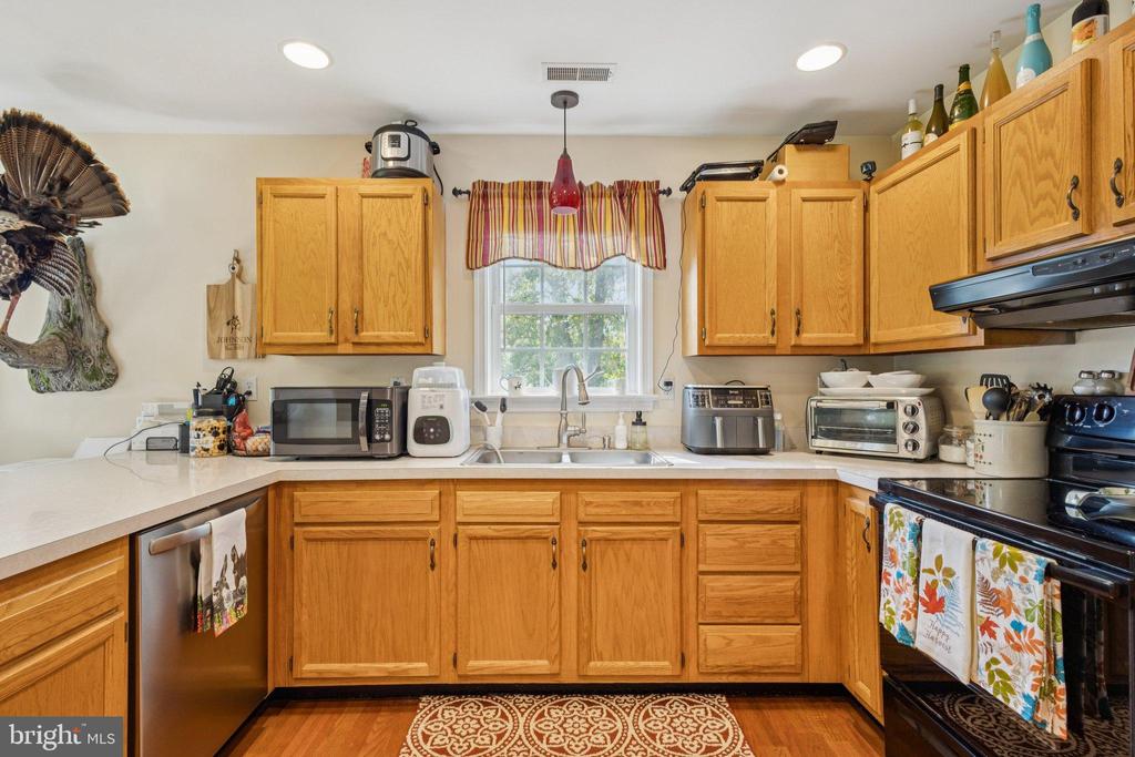 10019 PINE CONE LN, CULPEPER, Virginia 22701, 3 Bedrooms Bedrooms, ,2 BathroomsBathrooms,Residential,10019 PINE CONE LN,VACU2011784 MLS # VACU2011784