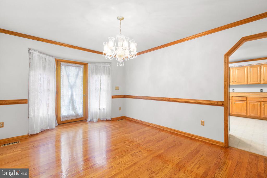 6628 COURTHOUSE RD, SPOTSYLVANIA, Virginia 22551, 3 Bedrooms Bedrooms, ,2 BathroomsBathrooms,Residential,6628 COURTHOUSE RD,VASP2036882 MLS # VASP2036882