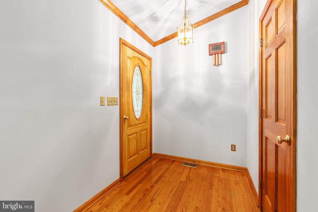 6628 COURTHOUSE RD, SPOTSYLVANIA, Virginia 22551, 3 Bedrooms Bedrooms, ,2 BathroomsBathrooms,Residential,6628 COURTHOUSE RD,VASP2036882 MLS # VASP2036882