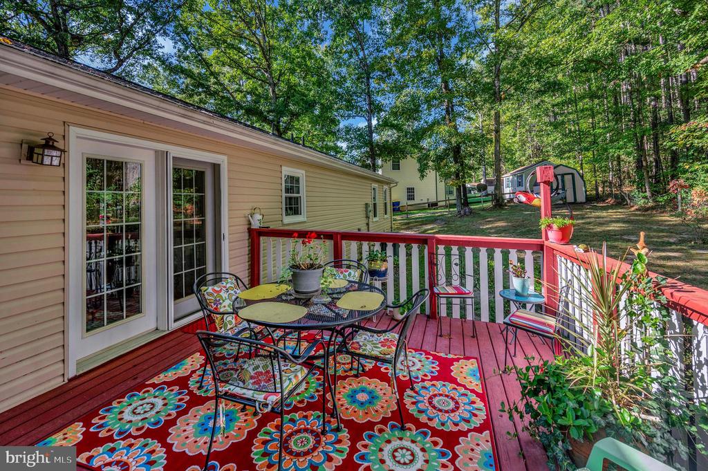 844 STONEWALL LN, FREDERICKSBURG, Virginia 22407, 3 Bedrooms Bedrooms, ,2 BathroomsBathrooms,Residential,844 STONEWALL LN,VASP2036886 MLS # VASP2036886