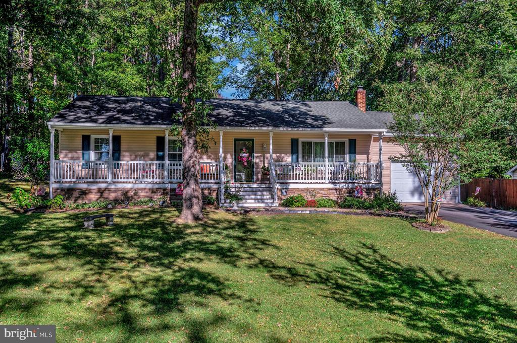844 STONEWALL LN, FREDERICKSBURG, Virginia 22407, 3 Bedrooms Bedrooms, ,2 BathroomsBathrooms,Residential,844 STONEWALL LN,VASP2036886 MLS # VASP2036886