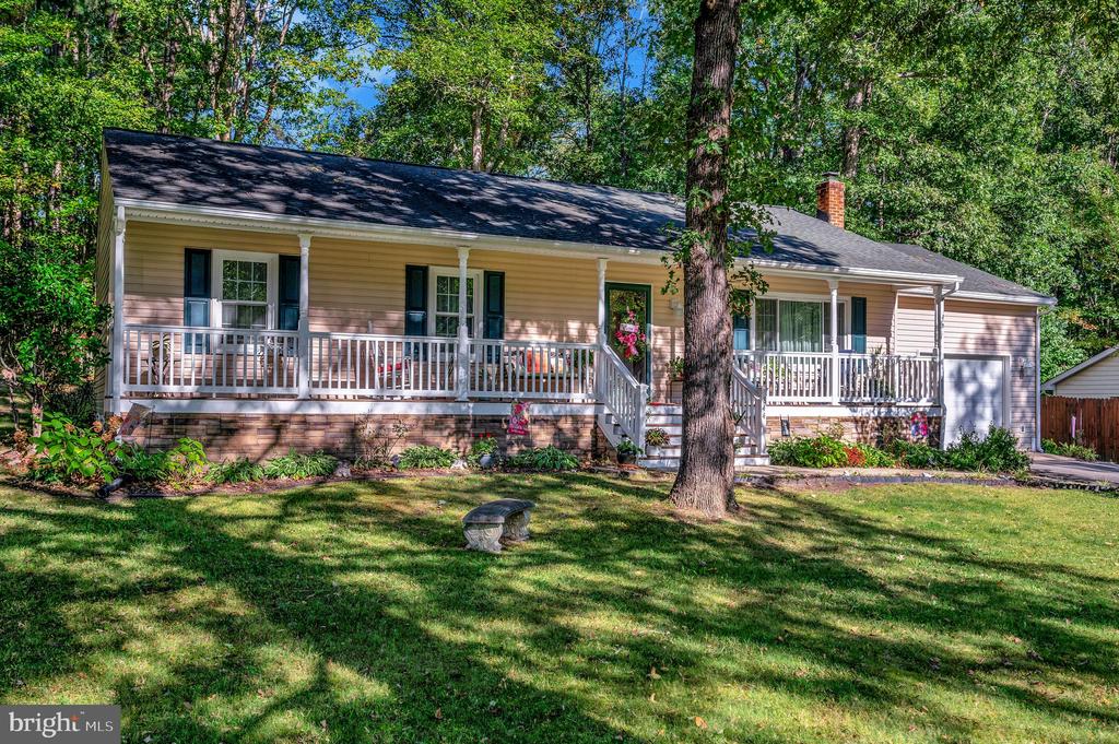 844 STONEWALL LN, FREDERICKSBURG, Virginia 22407, 3 Bedrooms Bedrooms, ,2 BathroomsBathrooms,Residential,844 STONEWALL LN,VASP2036886 MLS # VASP2036886