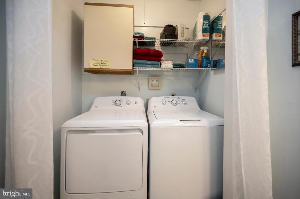 844 STONEWALL LN, FREDERICKSBURG, Virginia 22407, 3 Bedrooms Bedrooms, ,2 BathroomsBathrooms,Residential,844 STONEWALL LN,VASP2036886 MLS # VASP2036886