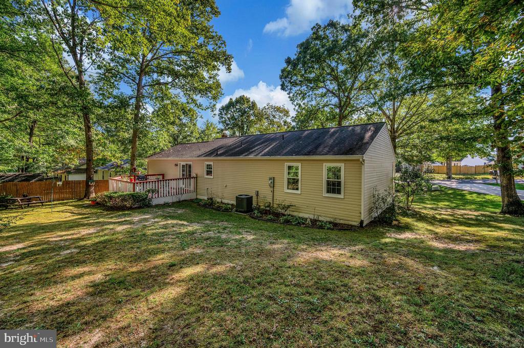 844 STONEWALL LN, FREDERICKSBURG, Virginia 22407, 3 Bedrooms Bedrooms, ,2 BathroomsBathrooms,Residential,844 STONEWALL LN,VASP2036886 MLS # VASP2036886