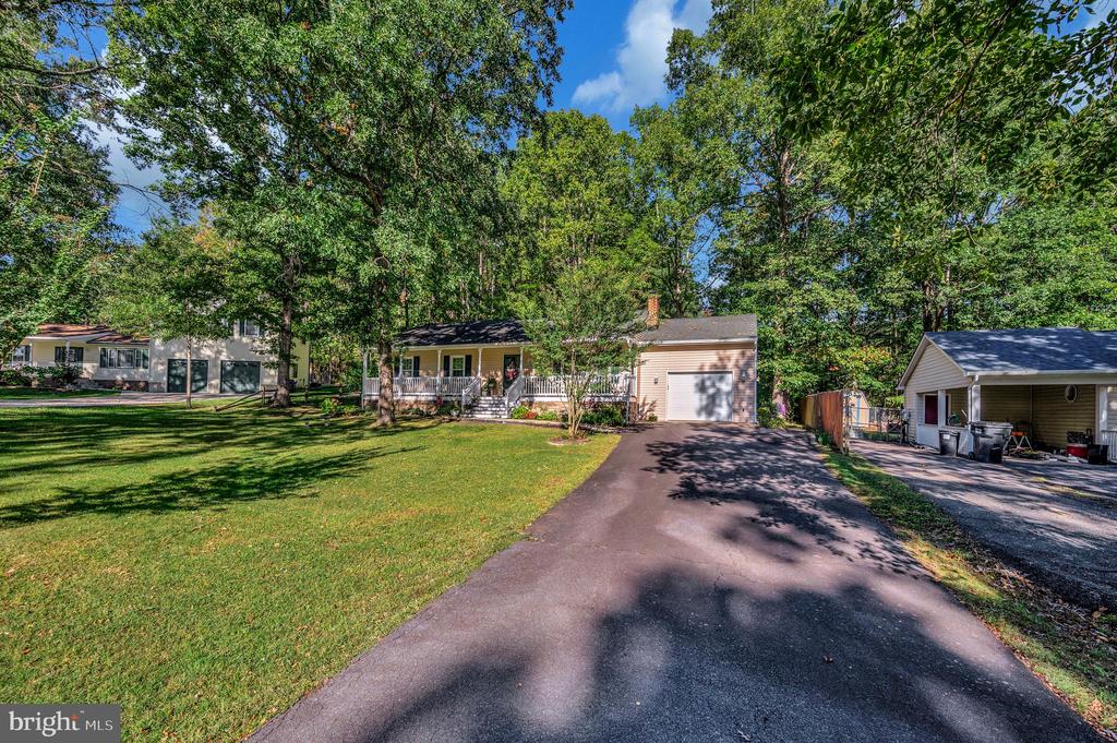 844 STONEWALL LN, FREDERICKSBURG, Virginia 22407, 3 Bedrooms Bedrooms, ,2 BathroomsBathrooms,Residential,844 STONEWALL LN,VASP2036886 MLS # VASP2036886
