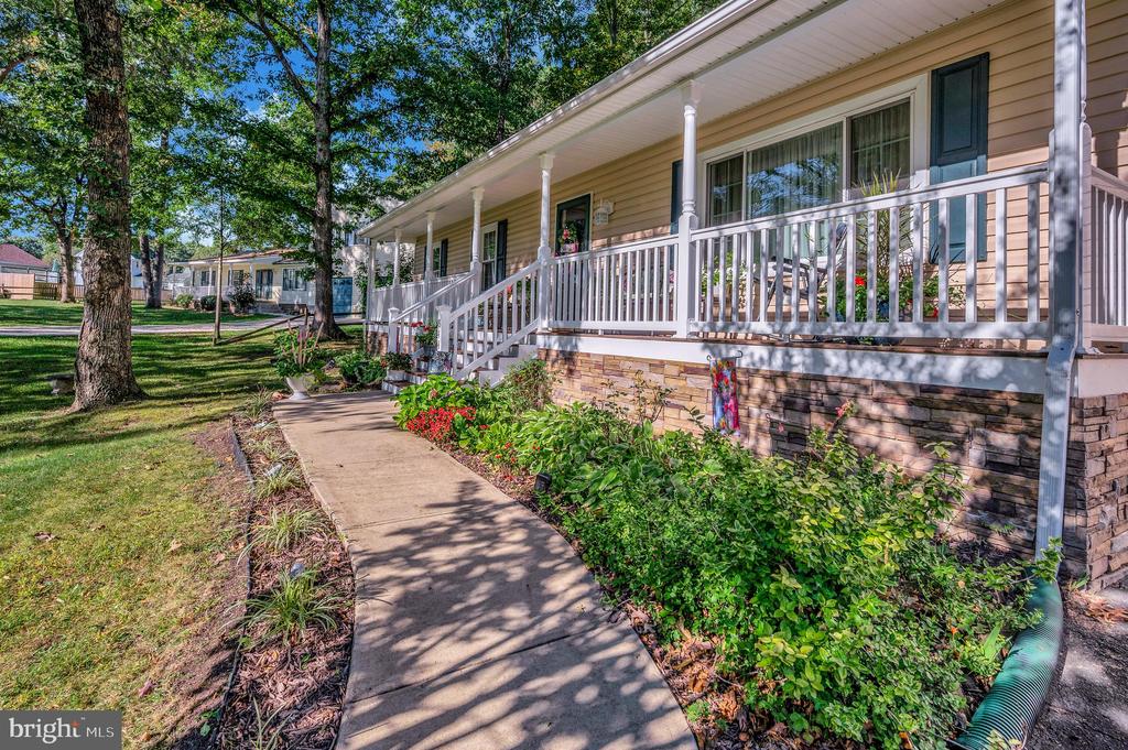 844 STONEWALL LN, FREDERICKSBURG, Virginia 22407, 3 Bedrooms Bedrooms, ,2 BathroomsBathrooms,Residential,844 STONEWALL LN,VASP2036886 MLS # VASP2036886