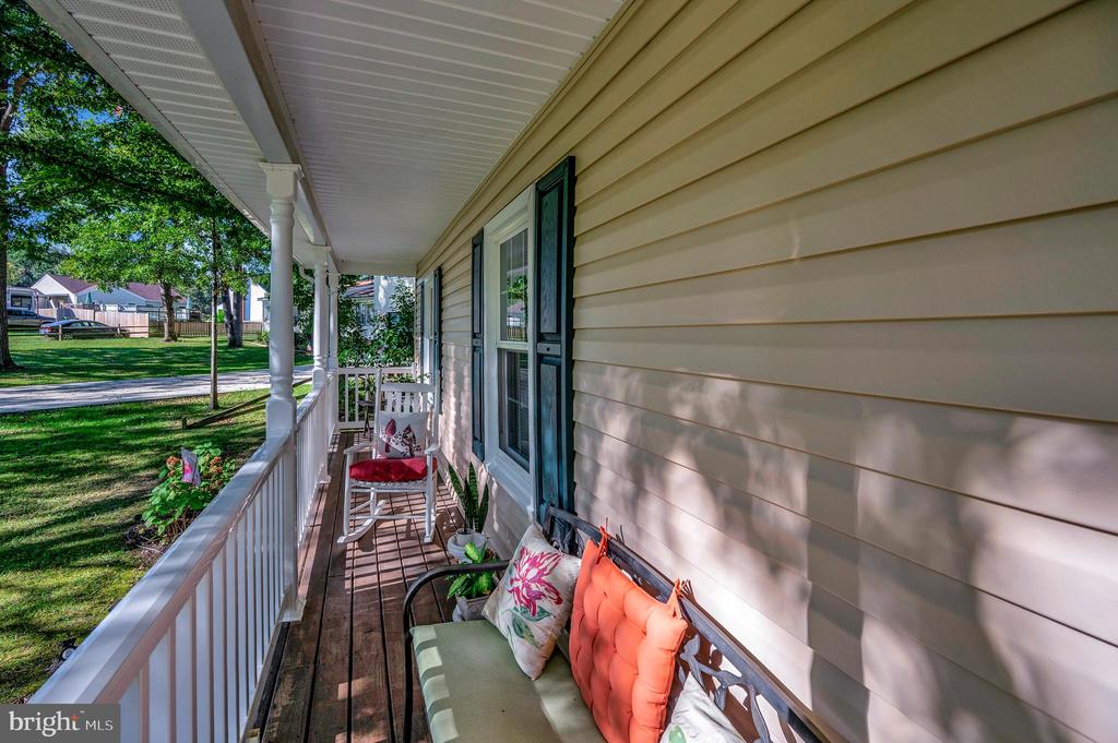 844 STONEWALL LN, FREDERICKSBURG, Virginia 22407, 3 Bedrooms Bedrooms, ,2 BathroomsBathrooms,Residential,844 STONEWALL LN,VASP2036886 MLS # VASP2036886
