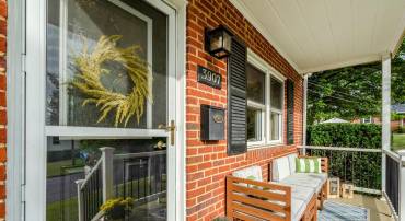 3907 FAIRVIEW DR, FAIRFAX, Virginia 22031, 3 Bedrooms Bedrooms, ,2 BathroomsBathrooms,Residential,For sale,3907 FAIRVIEW DR,VAFC2007138 MLS # VAFC2007138