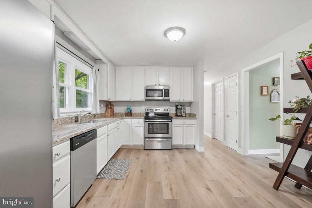 4514 GREENFIELD DR, FREDERICKSBURG, Virginia 22408, 3 Bedrooms Bedrooms, ,2 BathroomsBathrooms,Residential,4514 GREENFIELD DR,VASP2036888 MLS # VASP2036888