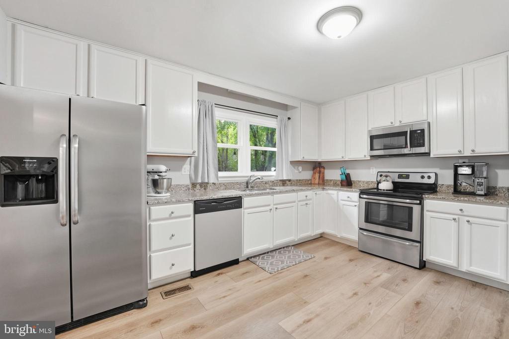 4514 GREENFIELD DR, FREDERICKSBURG, Virginia 22408, 3 Bedrooms Bedrooms, ,2 BathroomsBathrooms,Residential,4514 GREENFIELD DR,VASP2036888 MLS # VASP2036888