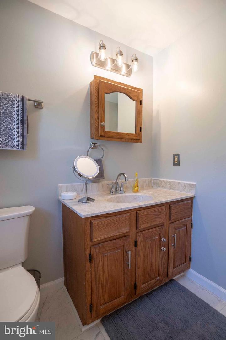25 MCDANIEL LN, MIDDLETOWN, Virginia 22645, 3 Bedrooms Bedrooms, ,3 BathroomsBathrooms,Residential,For sale,25 MCDANIEL LN,VAWR2012518 MLS # VAWR2012518