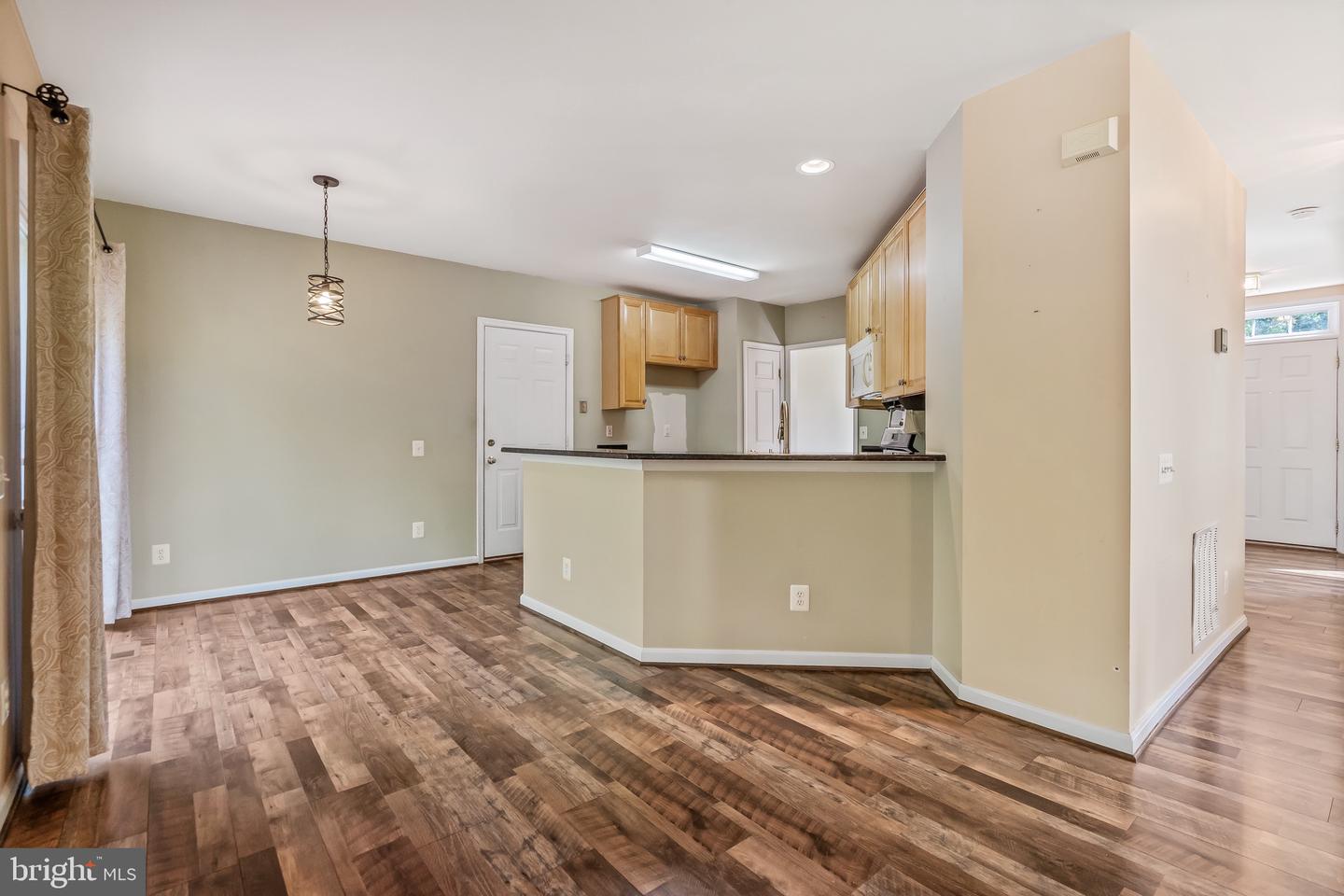 14968 SLIPPERY ELM CT, WOODBRIDGE, Virginia 22193, 3 Bedrooms Bedrooms, ,2 BathroomsBathrooms,Residential,For sale,14968 SLIPPERY ELM CT,VAPW2105572 MLS # VAPW2105572