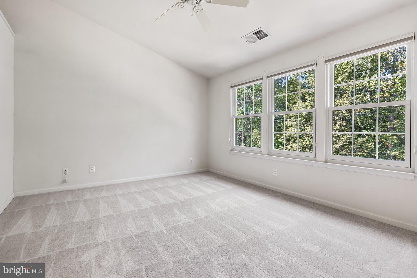 14968 SLIPPERY ELM CT, WOODBRIDGE, Virginia 22193, 3 Bedrooms Bedrooms, ,2 BathroomsBathrooms,Residential,For sale,14968 SLIPPERY ELM CT,VAPW2105572 MLS # VAPW2105572