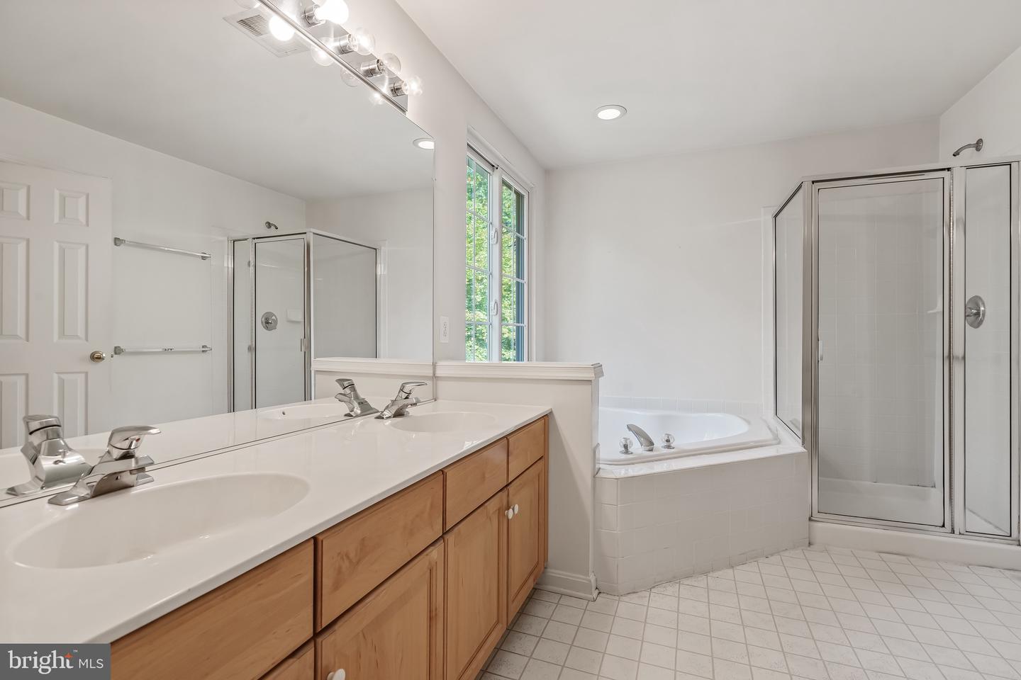 14968 SLIPPERY ELM CT, WOODBRIDGE, Virginia 22193, 3 Bedrooms Bedrooms, ,2 BathroomsBathrooms,Residential,For sale,14968 SLIPPERY ELM CT,VAPW2105572 MLS # VAPW2105572