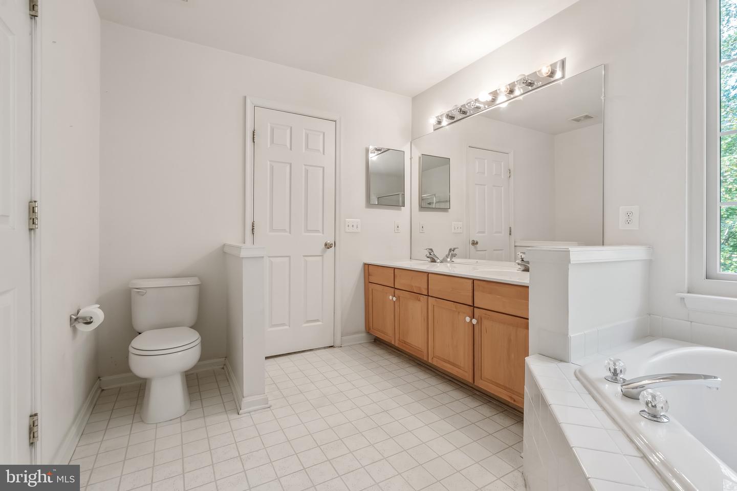 14968 SLIPPERY ELM CT, WOODBRIDGE, Virginia 22193, 3 Bedrooms Bedrooms, ,2 BathroomsBathrooms,Residential,For sale,14968 SLIPPERY ELM CT,VAPW2105572 MLS # VAPW2105572