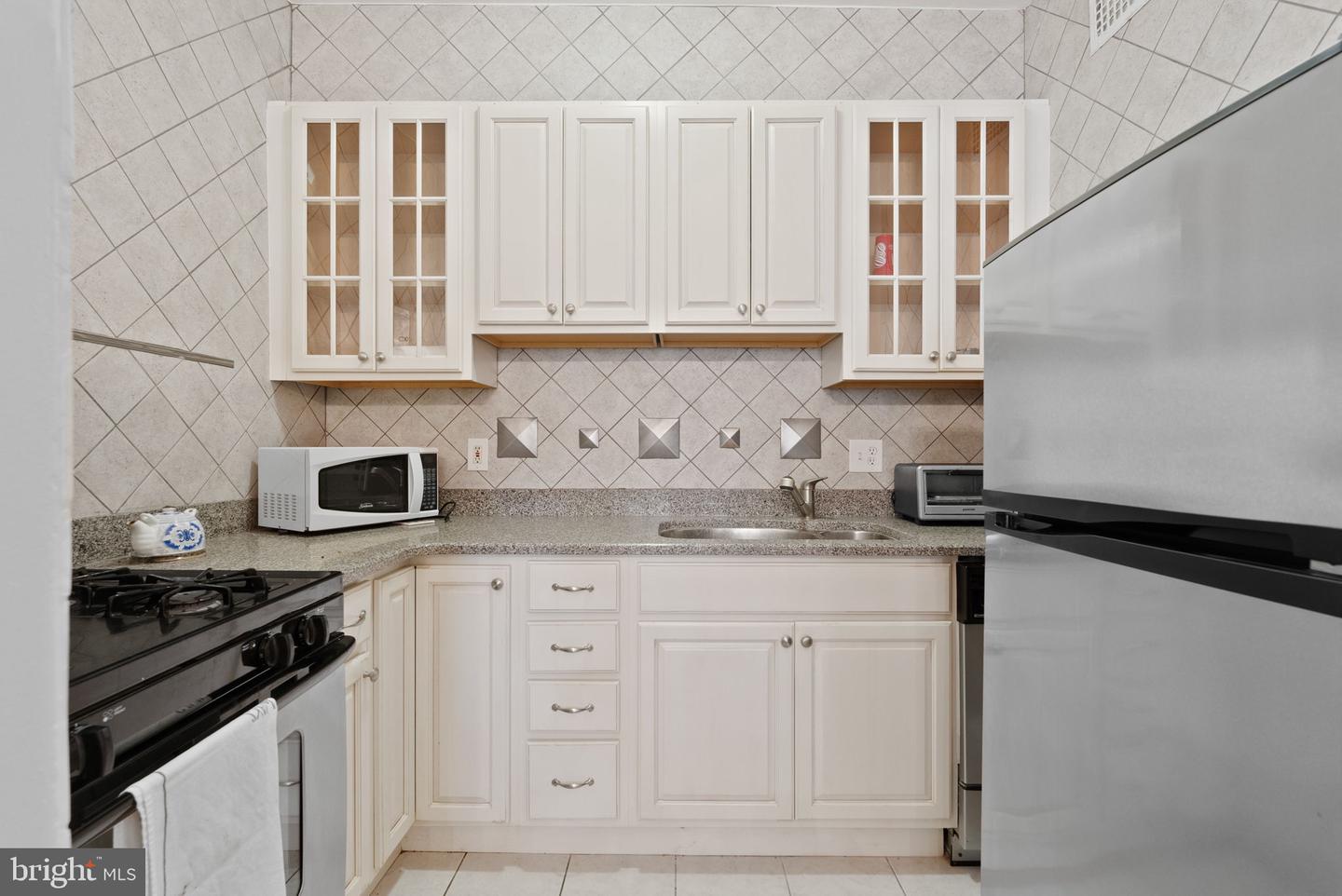 4000 CATHEDRAL AVE NW #607B, WASHINGTON, District Of Columbia 20016, 1 Bedroom Bedrooms, ,1 BathroomBathrooms,Residential,For sale,4000 CATHEDRAL AVE NW #607B,DCDC2225980 MLS # DCDC2225980 4000 CATHEDRAL AVE NW #607B, WASHINGTON, District Of Columbia 20016, 1 Bedroom Bedrooms, ,1 BathroomBathrooms,Residential,For sale,4000 CATHEDRAL AVE NW #607B,DCDC2225980 MLS # DCDC2225980