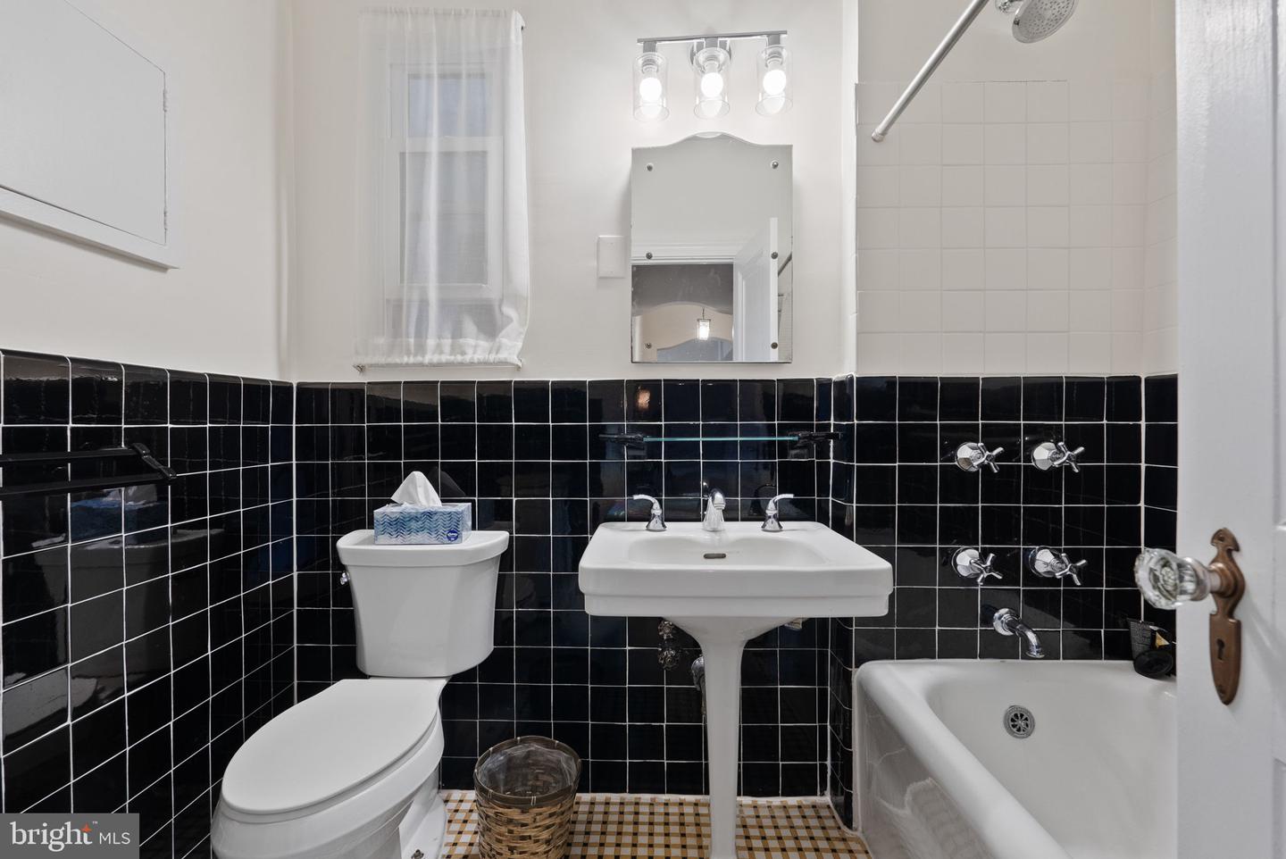 4000 CATHEDRAL AVE NW #607B, WASHINGTON, District Of Columbia 20016, 1 Bedroom Bedrooms, ,1 BathroomBathrooms,Residential,For sale,4000 CATHEDRAL AVE NW #607B,DCDC2225980 MLS # DCDC2225980 4000 CATHEDRAL AVE NW #607B, WASHINGTON, District Of Columbia 20016, 1 Bedroom Bedrooms, ,1 BathroomBathrooms,Residential,For sale,4000 CATHEDRAL AVE NW #607B,DCDC2225980 MLS # DCDC2225980