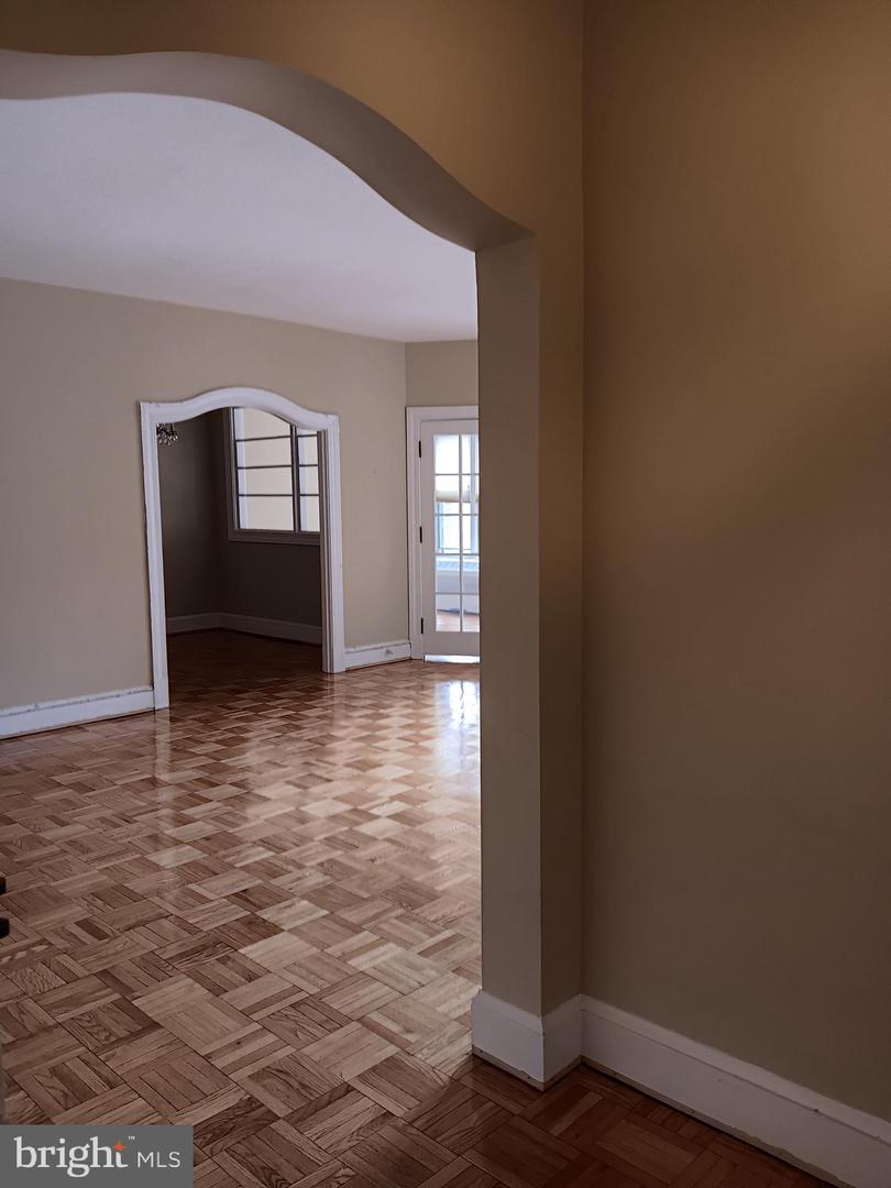 4000 CATHEDRAL AVE NW #607B, WASHINGTON, District Of Columbia 20016, 1 Bedroom Bedrooms, ,1 BathroomBathrooms,Residential,For sale,4000 CATHEDRAL AVE NW #607B,DCDC2225980 MLS # DCDC2225980 4000 CATHEDRAL AVE NW #607B, WASHINGTON, District Of Columbia 20016, 1 Bedroom Bedrooms, ,1 BathroomBathrooms,Residential,For sale,4000 CATHEDRAL AVE NW #607B,DCDC2225980 MLS # DCDC2225980