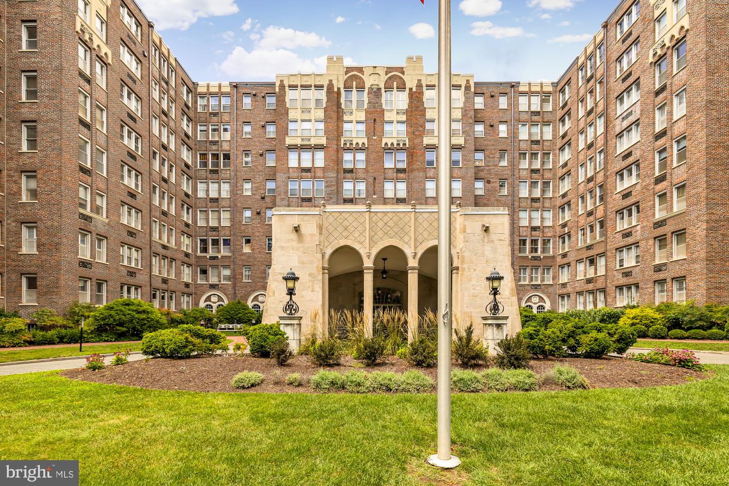 4000 CATHEDRAL AVE NW #607B, WASHINGTON, District Of Columbia 20016, 1 Bedroom Bedrooms, ,1 BathroomBathrooms,Residential,For sale,4000 CATHEDRAL AVE NW #607B,DCDC2225980 MLS # DCDC2225980 4000 CATHEDRAL AVE NW #607B, WASHINGTON, District Of Columbia 20016, 1 Bedroom Bedrooms, ,1 BathroomBathrooms,Residential,For sale,4000 CATHEDRAL AVE NW #607B,DCDC2225980 MLS # DCDC2225980