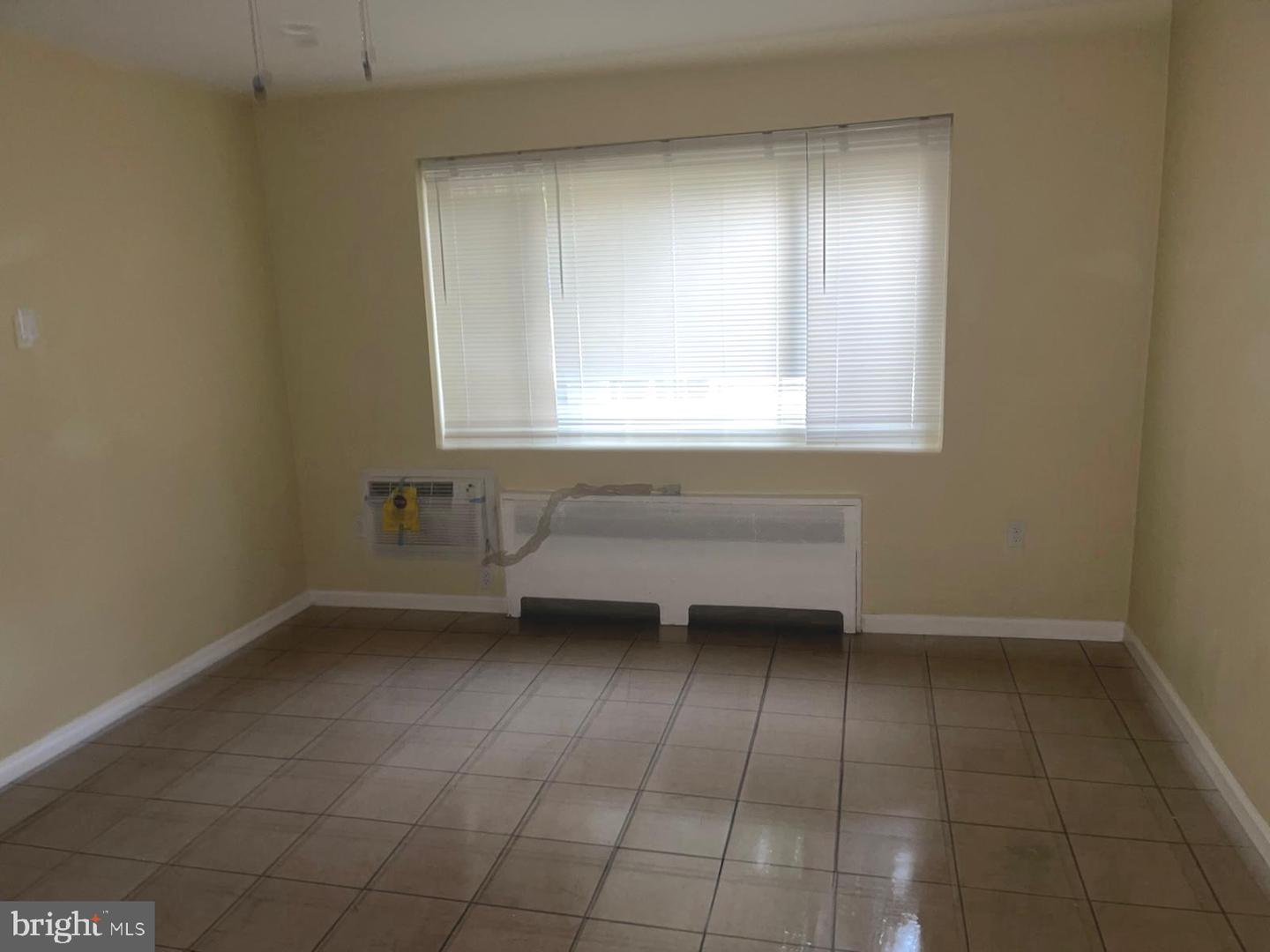 6 GALVESTON ST SW #103, WASHINGTON, District Of Columbia 20032, 2 Bedrooms Bedrooms, ,1 BathroomBathrooms,Residential,For sale,6 GALVESTON ST SW #103,DCDC2226006 MLS # DCDC2226006