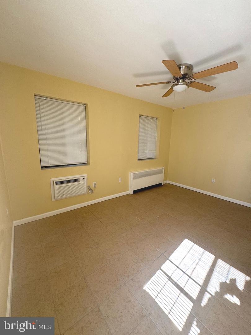 6 GALVESTON ST SW #103, WASHINGTON, District Of Columbia 20032, 2 Bedrooms Bedrooms, ,1 BathroomBathrooms,Residential,For sale,6 GALVESTON ST SW #103,DCDC2226006 MLS # DCDC2226006