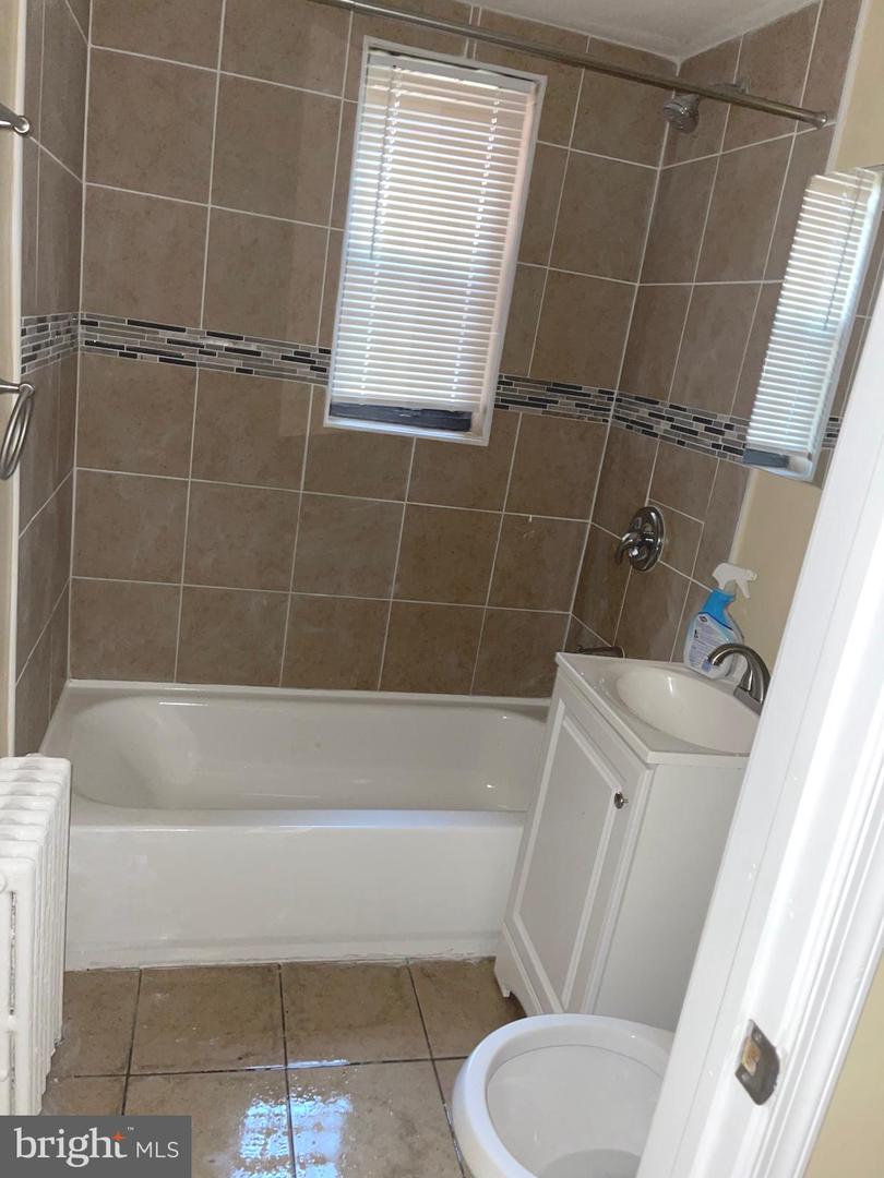 6 GALVESTON ST SW #103, WASHINGTON, District Of Columbia 20032, 2 Bedrooms Bedrooms, ,1 BathroomBathrooms,Residential,For sale,6 GALVESTON ST SW #103,DCDC2226006 MLS # DCDC2226006