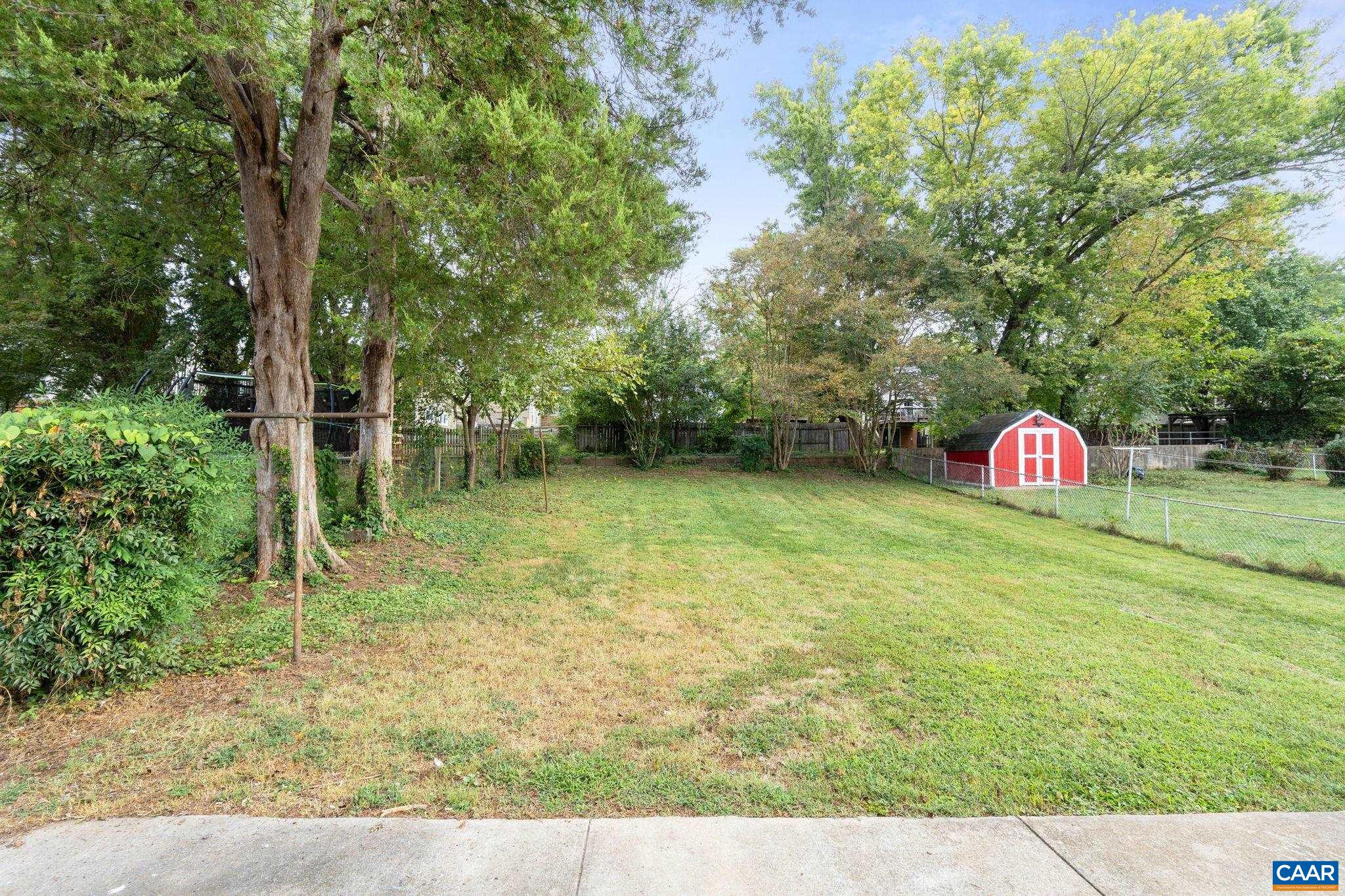 721 BLENHEIM AVE, CHARLOTTESVILLE, Virginia 22902, 2 Bedrooms Bedrooms, ,1 BathroomBathrooms,Residential,721 BLENHEIM AVE,669946 MLS # 669946