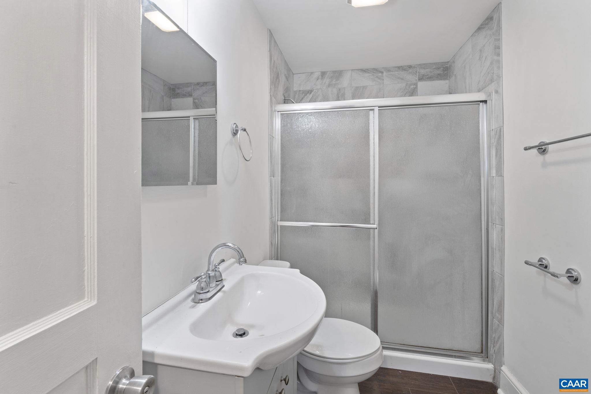 721 BLENHEIM AVE, CHARLOTTESVILLE, Virginia 22902, 2 Bedrooms Bedrooms, ,1 BathroomBathrooms,Residential,721 BLENHEIM AVE,669946 MLS # 669946