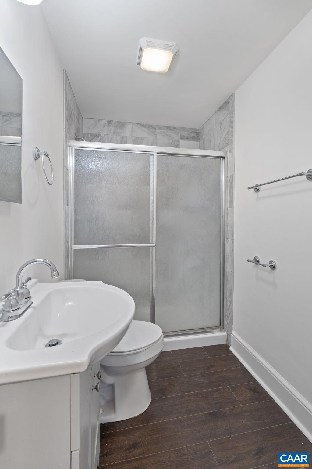 721 BLENHEIM AVE, CHARLOTTESVILLE, Virginia 22902, 2 Bedrooms Bedrooms, ,1 BathroomBathrooms,Residential,721 BLENHEIM AVE,669946 MLS # 669946