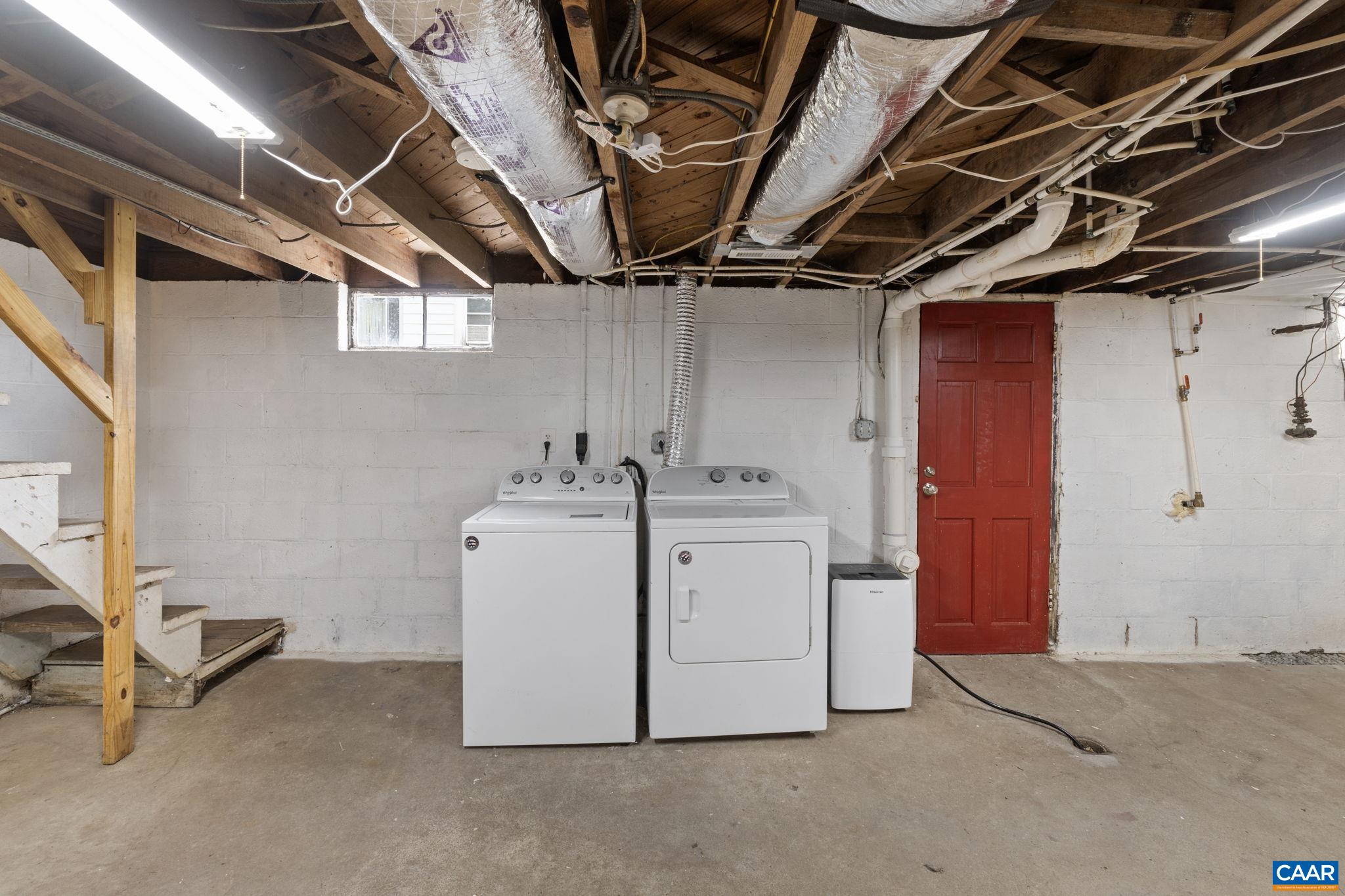 721 BLENHEIM AVE, CHARLOTTESVILLE, Virginia 22902, 2 Bedrooms Bedrooms, ,1 BathroomBathrooms,Residential,721 BLENHEIM AVE,669946 MLS # 669946